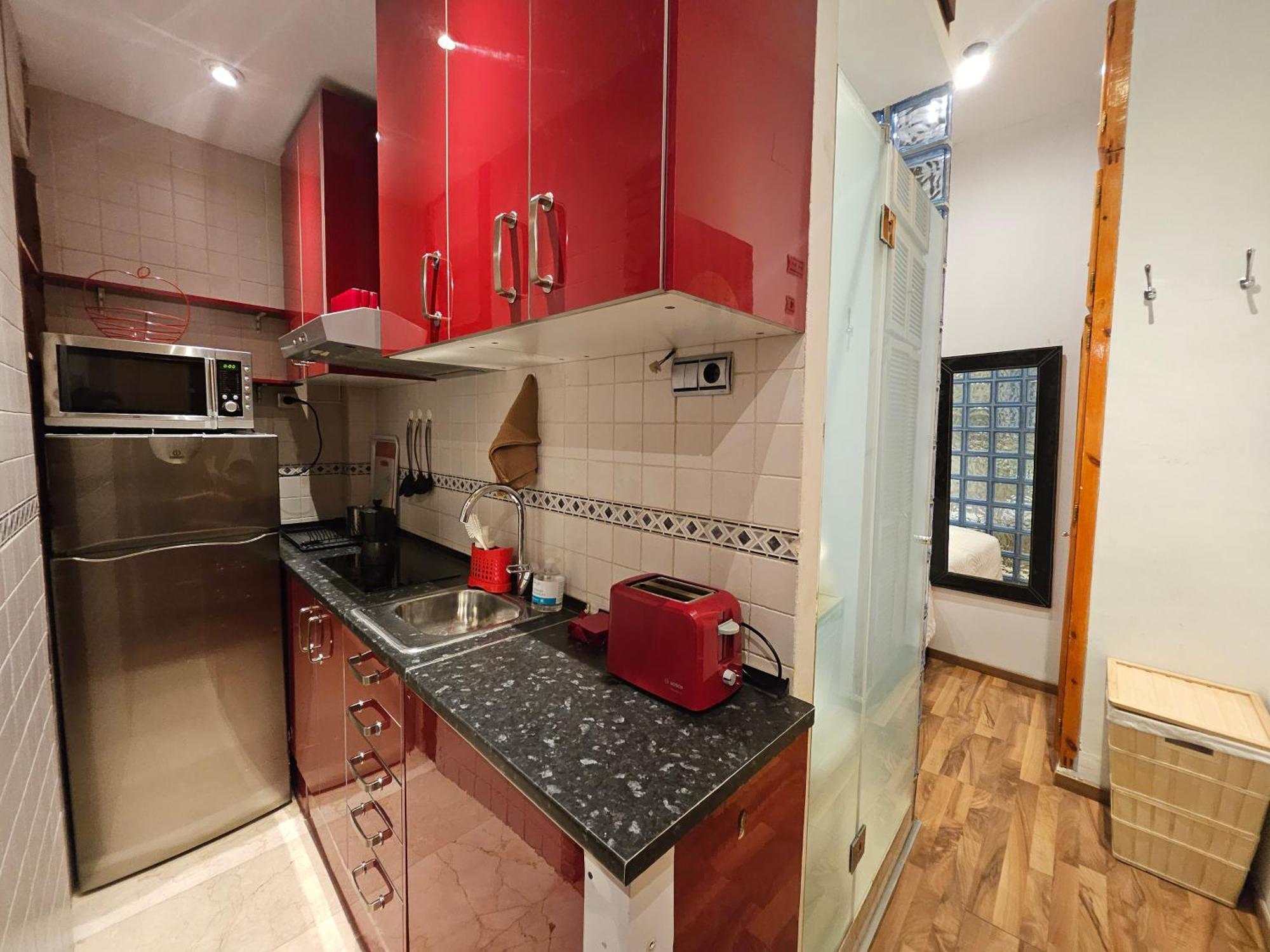 Pequeno Apartamento En El Centro De Madrid Bagian luar foto